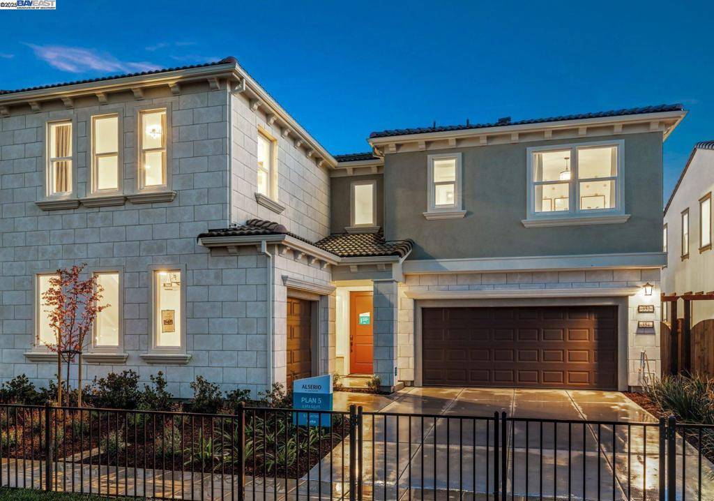 Mountain House, CA 95391,319 W Calabria Drive