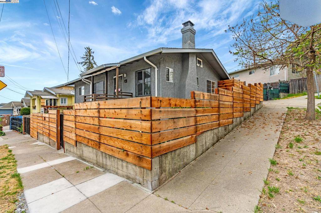 Oakland, CA 94606,2539 Highland Ave