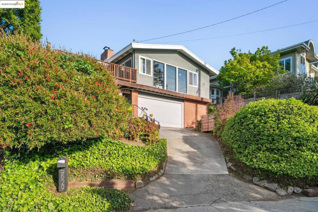 Oakland, CA 94611,5529 Balboa Dr