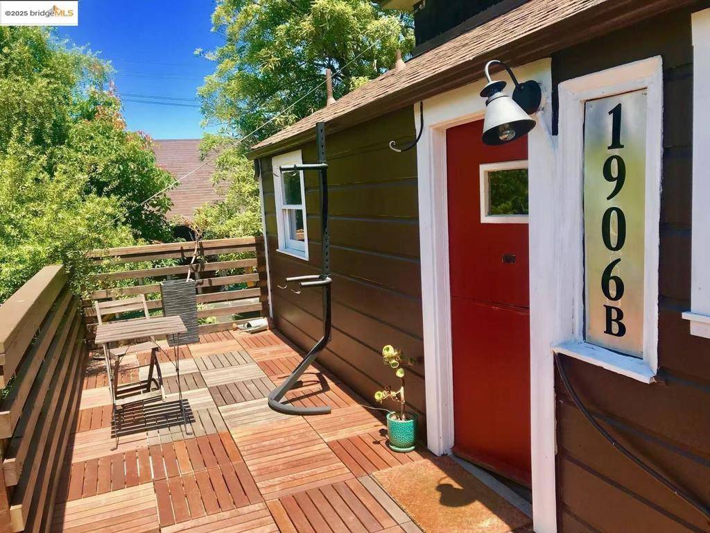 Berkeley, CA 94704,1906 Bonita AVE