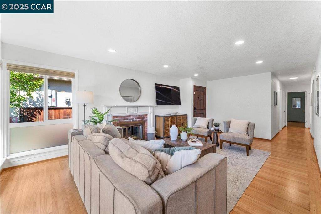 Richmond, CA 94803,3012 De Anza Dr