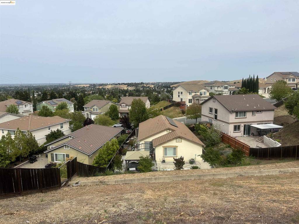 Antioch, CA 94509,3995 WARBLER DR