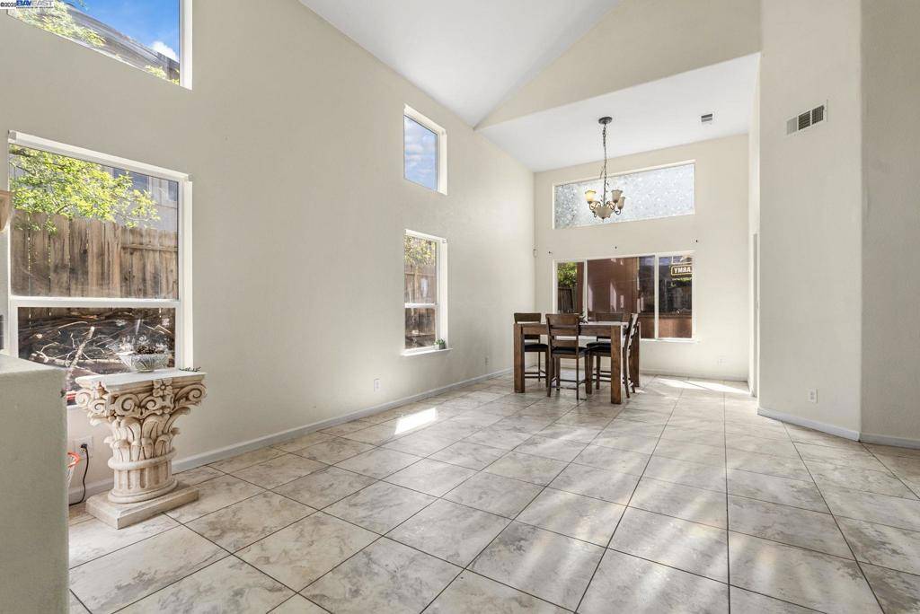 Antioch, CA 94509,504 Graphite Ct