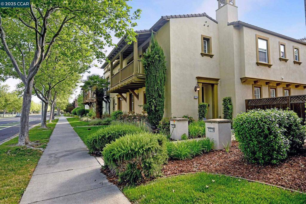 San Ramon, CA 94582,7774 Stoneleaf Rd