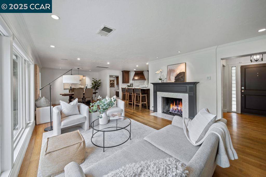 Walnut Creek, CA 94598,1110 Homestead Ave