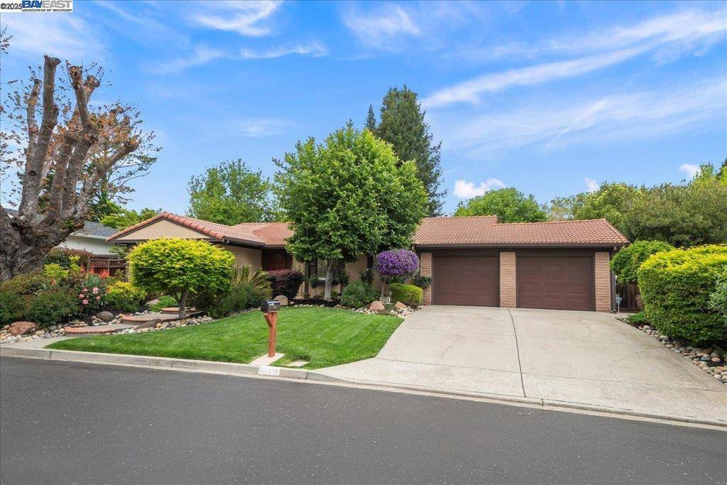 112 Baldwin Dr Danville, CA 94526