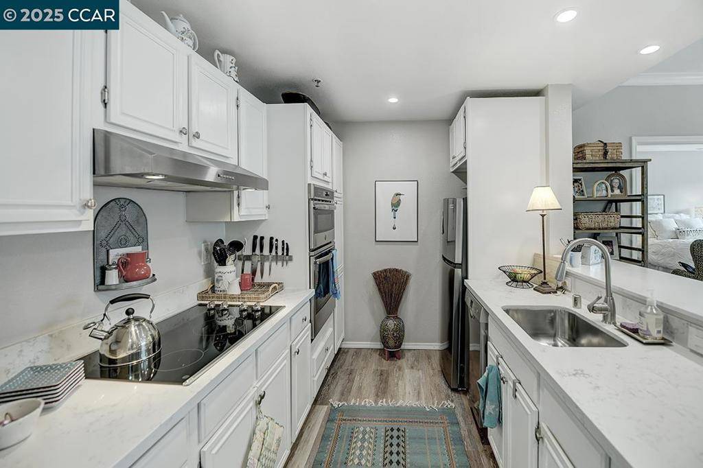 Walnut Creek, CA 94595,1840 Tice Creek #2326