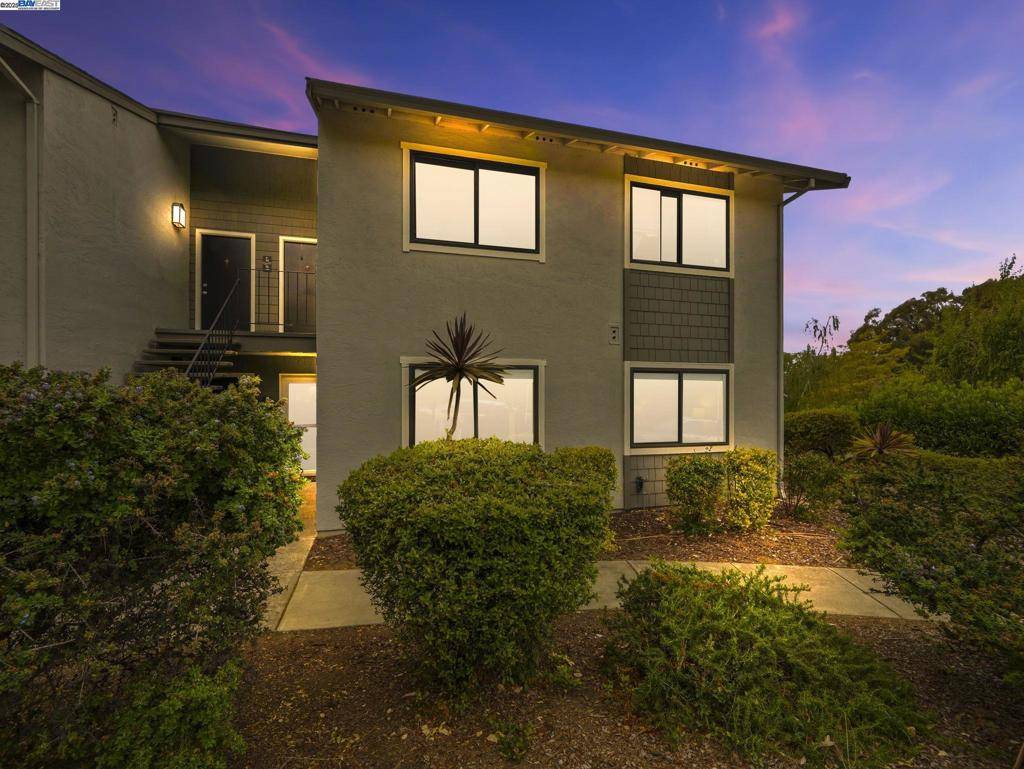 Benicia, CA 94510,900 Cambridge #93