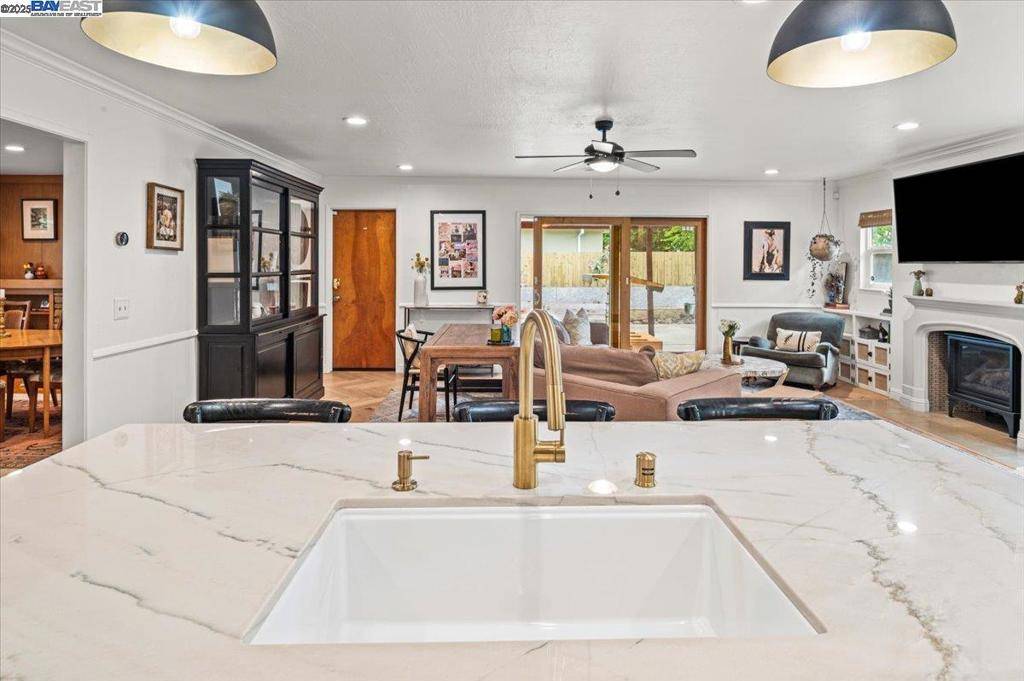 Concord, CA 94519,3231 Esperanza Dr