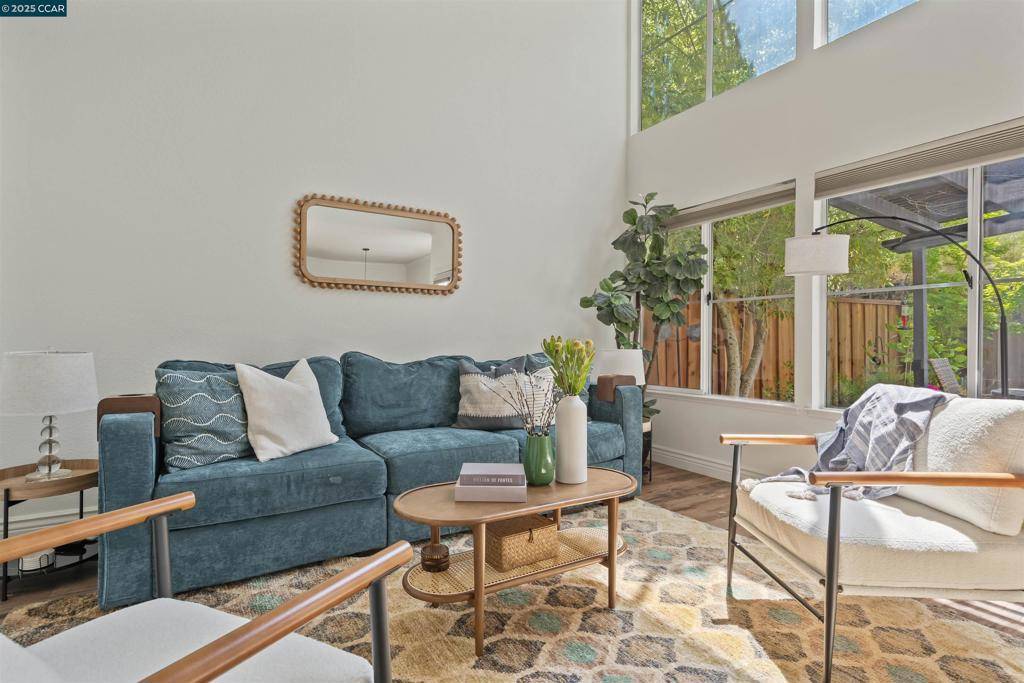 San Ramon, CA 94582,6178 Lakeview Cir