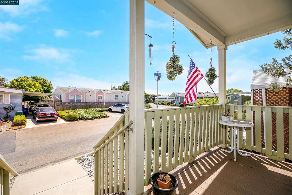 Hayward, CA 94544,1287 Sussex Way