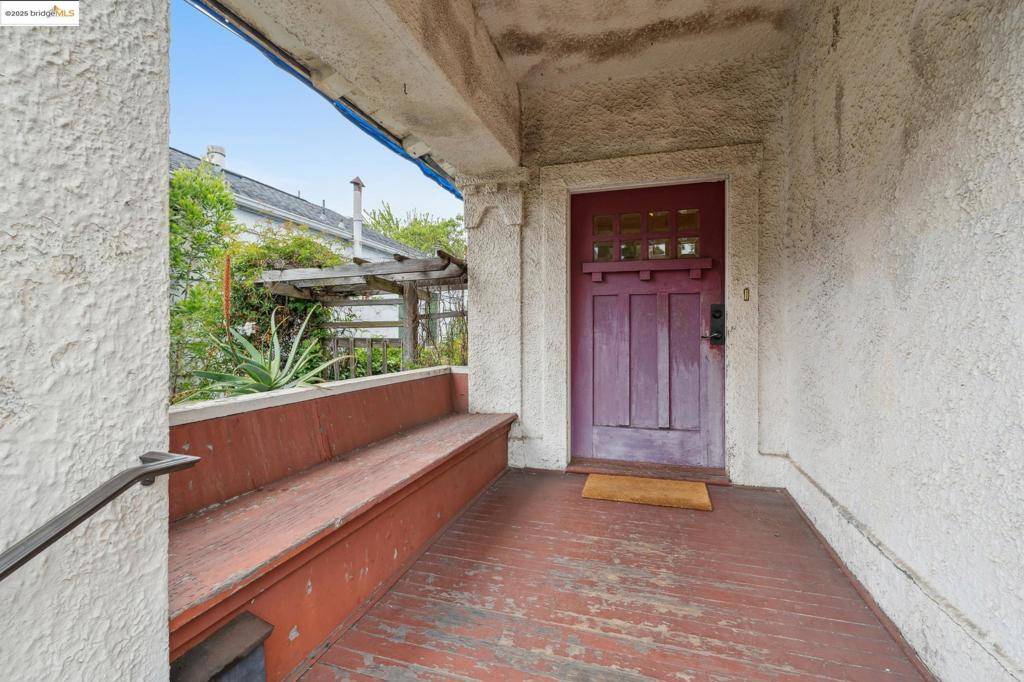 Berkeley, CA 94703,1809 Channing Way