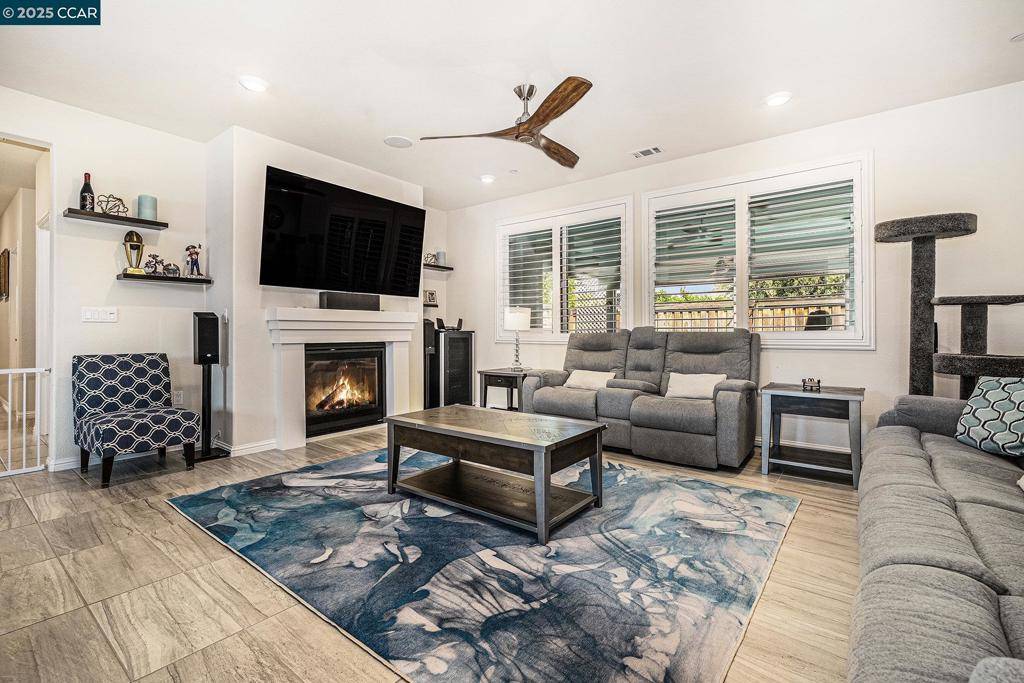 Brentwood, CA 94513,1090 Griffith Ln