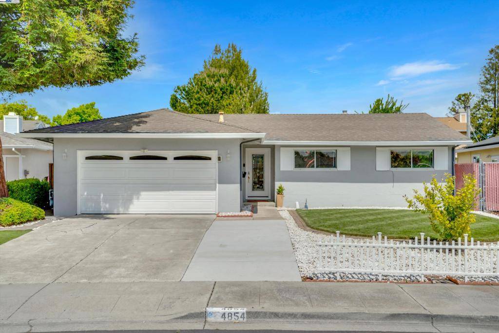 Livermore, CA 94551,4854 Lantana Ave