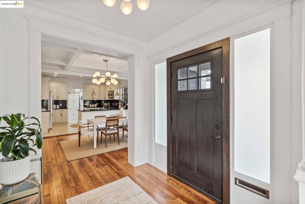Berkeley, CA 94703,1625 62nd Street
