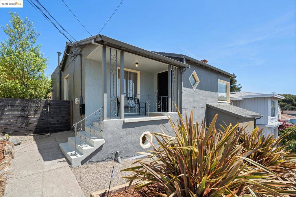Richmond, CA 94804,1832 Shasta St