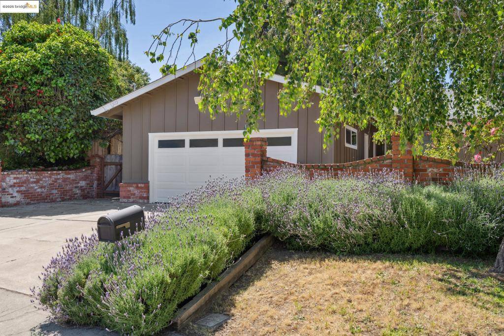 Pinole, CA 94564-1924,218 Brenda Ct