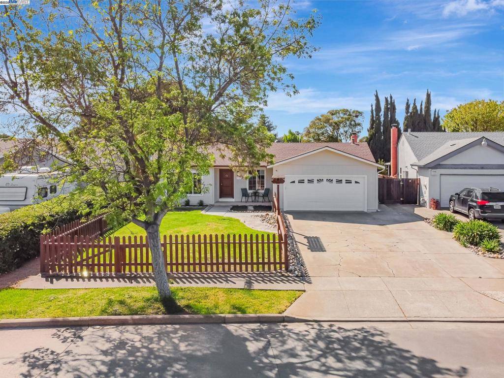 Newark, CA 94560,36339 Beech Pl
