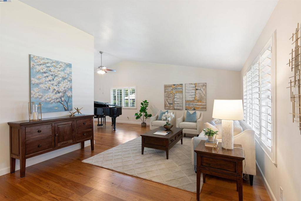 Livermore, CA 94550,1163 Lomitas Ave