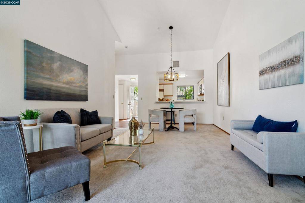 Walnut Creek, CA 94595,1731 S Villa Way