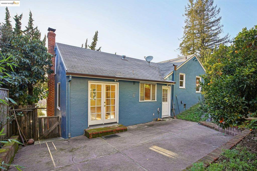 Oakland, CA 94611,6576 Lucas AVE