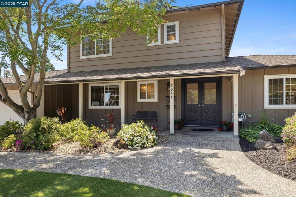 Concord, CA 94518,3044 Santa Maria Dr