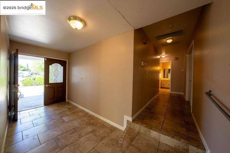Antioch, CA 94509,522 Northbrook Ct