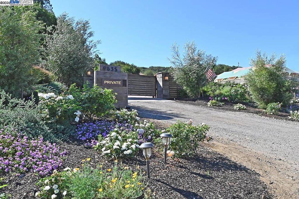 Castro Valley, CA 94552,9635 Dublin Canyon Rd