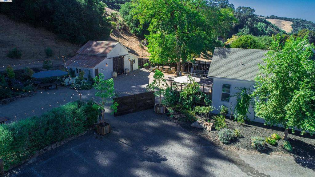 Castro Valley, CA 94552,9635 Dublin Canyon Rd