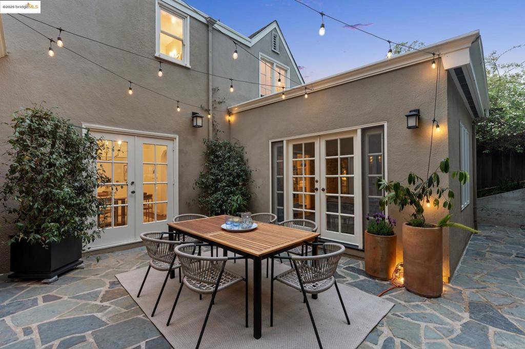 Berkeley, CA 94705,95 Alvarado Rd