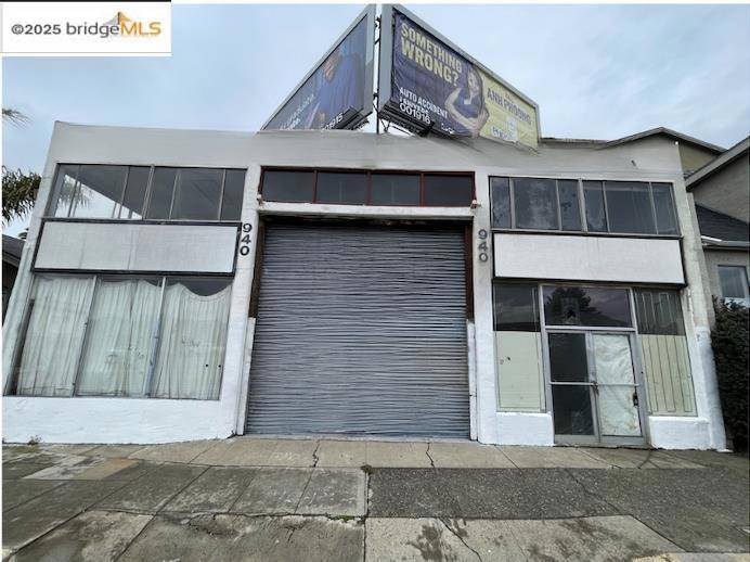 Oakland, CA 94608,940 W Macarthur Blvd