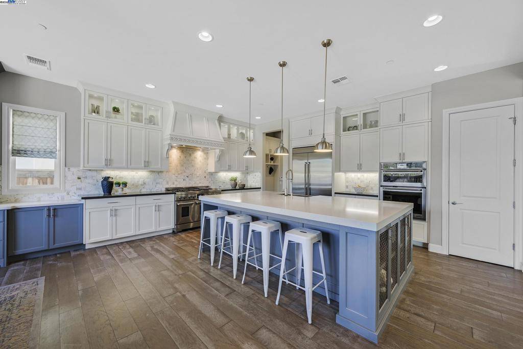 310 Oberland Ct Danville, CA 94506