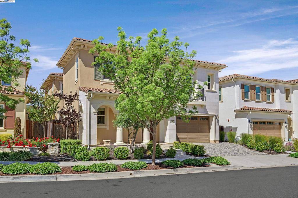 Danville, CA 94506,310 Oberland Ct
