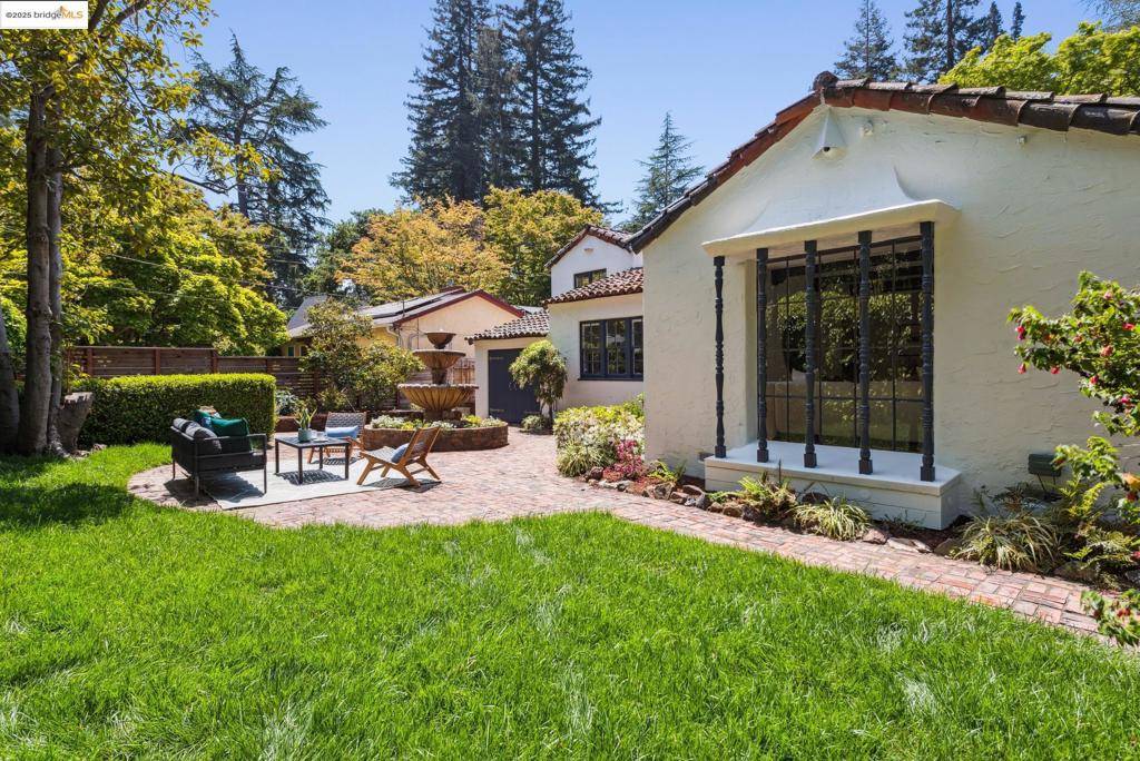 Oakland, CA 94611,5635 Grisborne Ave