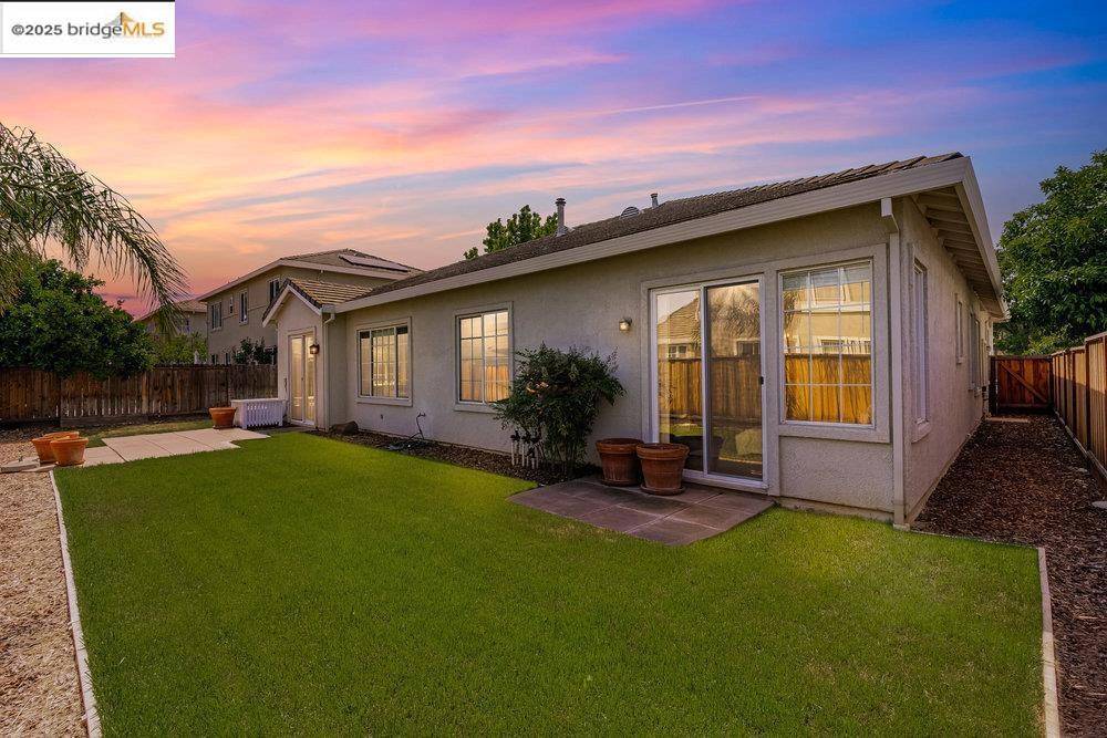 Brentwood, CA 94513,1067 Somersby Way