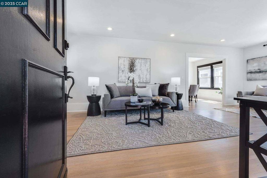 Oakland, CA 94619,2824 Best Avenue