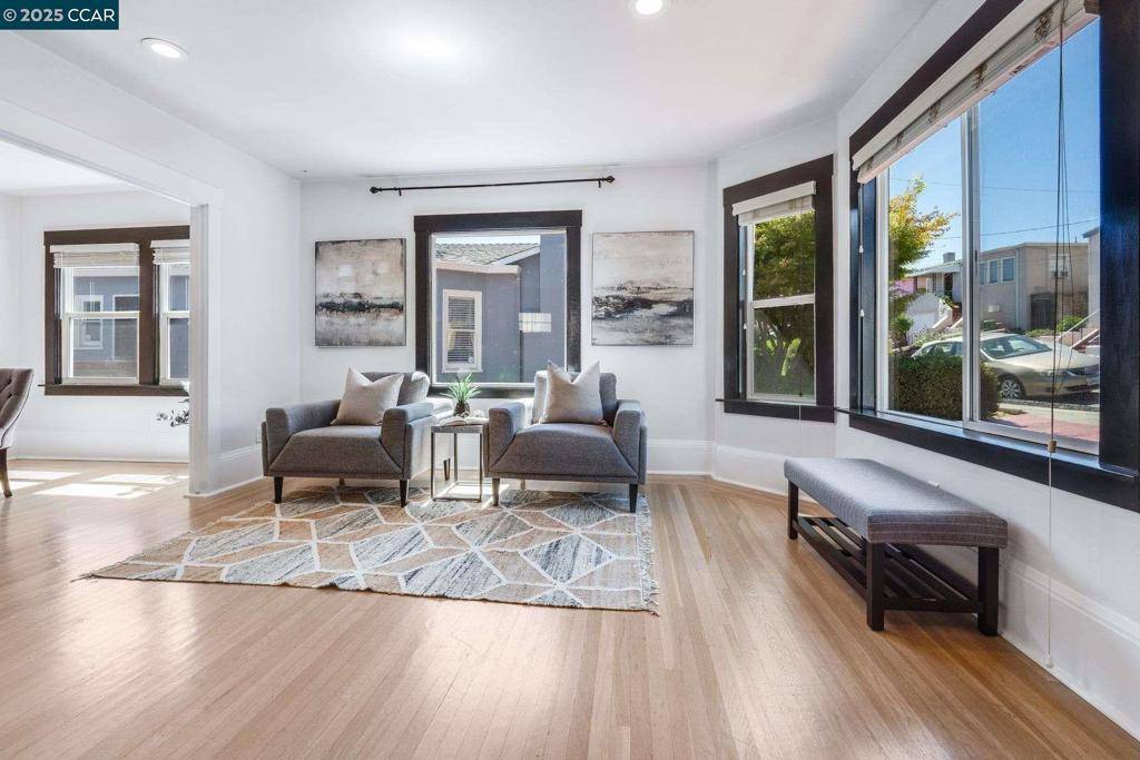 Oakland, CA 94619,2824 Best Avenue