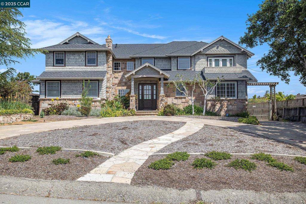 Castro Valley, CA 94546,18047 Reamer Rd
