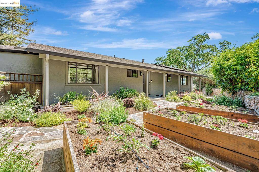 Lafayette, CA 94549,3336 Oak Ct