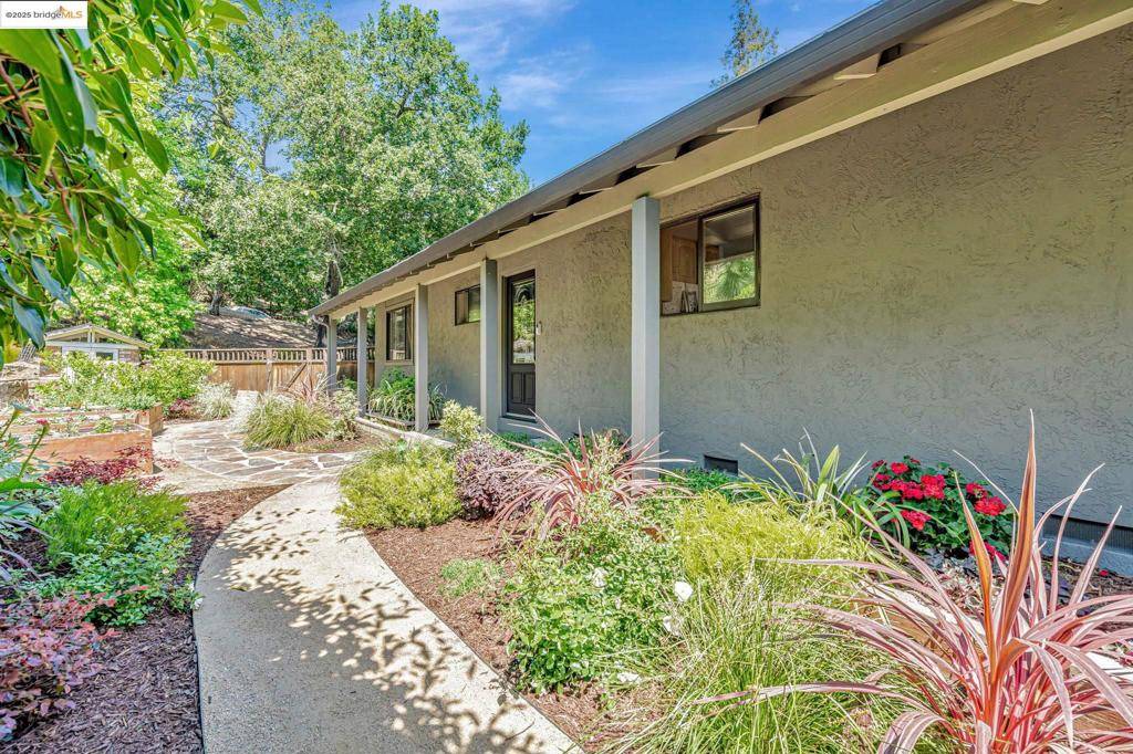 Lafayette, CA 94549,3336 Oak Ct