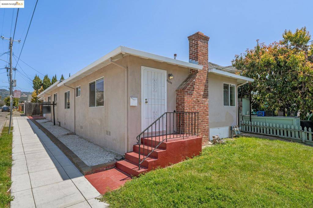 Oakland, CA 94619,3012 Minna Ave