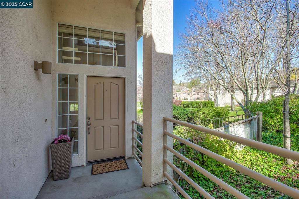 San Ramon, CA 94582,5070 E Lakeshore Drive