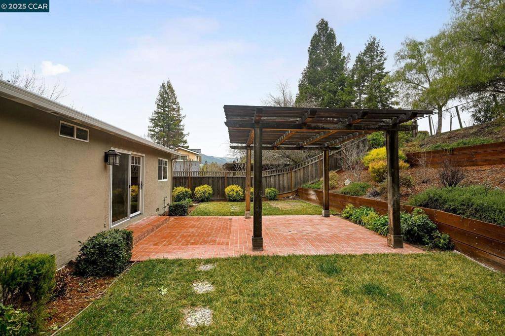 Danville, CA 94526,260 Saint Christopher Dr