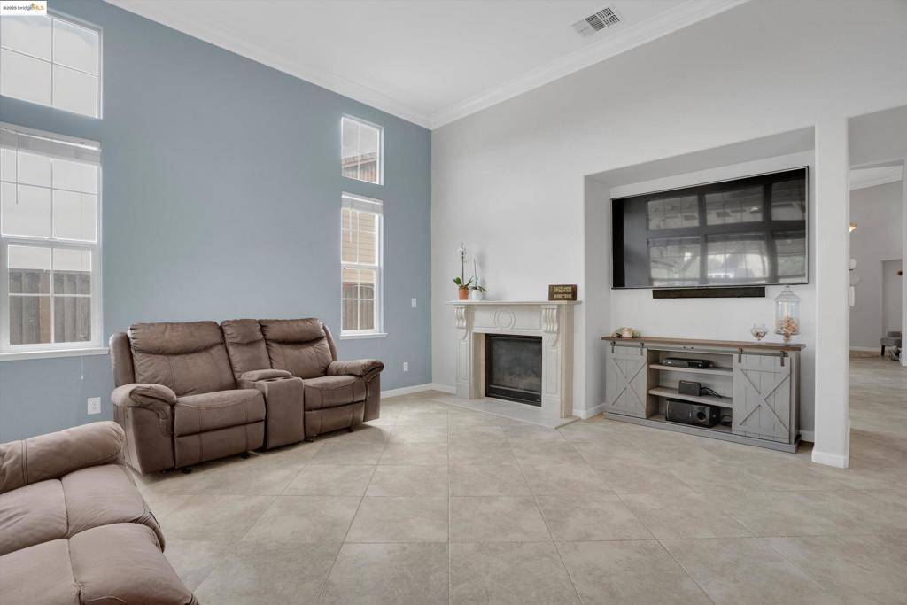 Antioch, CA 94531,4622 Imperial St