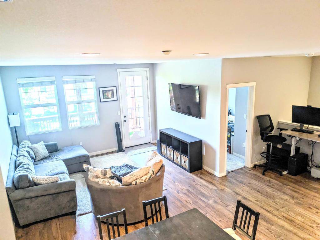 Livermore, CA 94550,1948 Railroad Ave #104