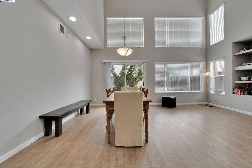 San Lorenzo, CA 94580,16060 Silverleaf Dr