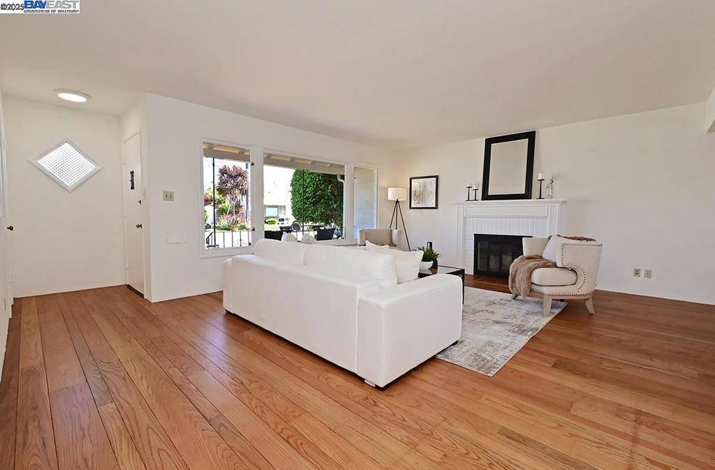 Castro Valley, CA 94546,3947 Stevens St