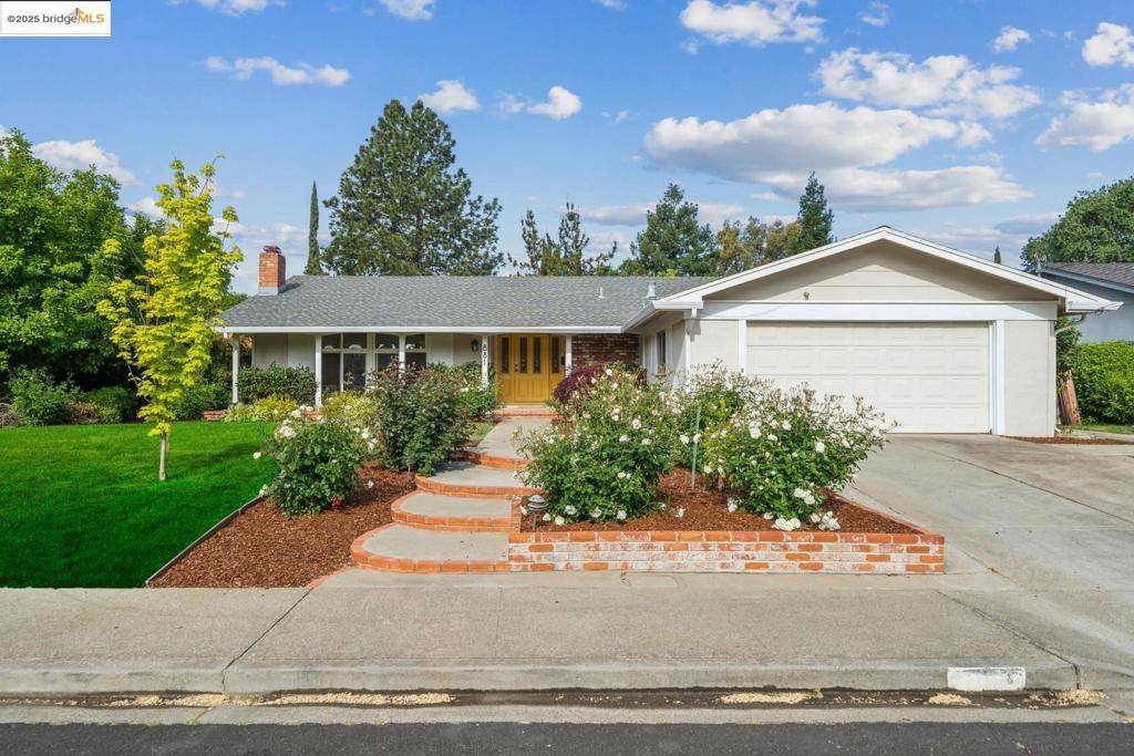 Walnut Creek, CA 94598,881 Autumn DR