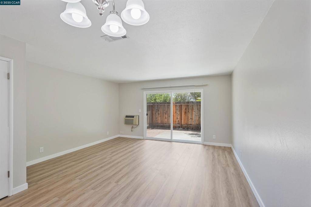 Livermore, CA 94550,975 Murrieta Blvd #47