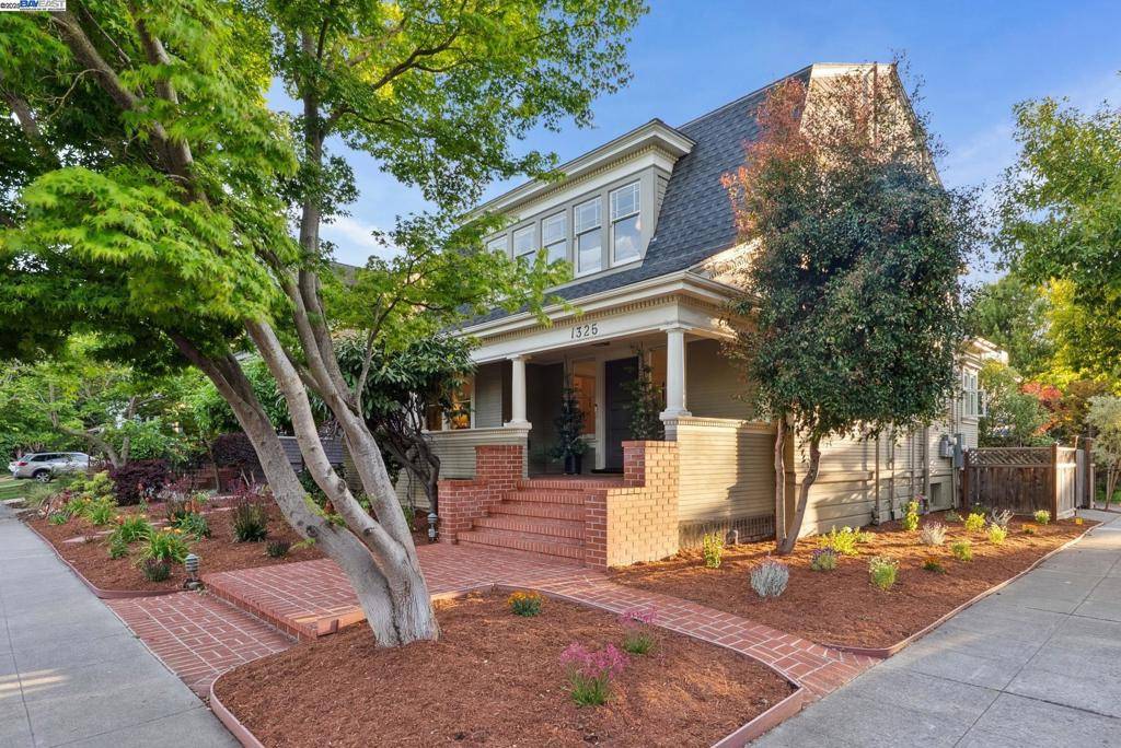 Alameda, CA 94501,1325 Saint Charles St